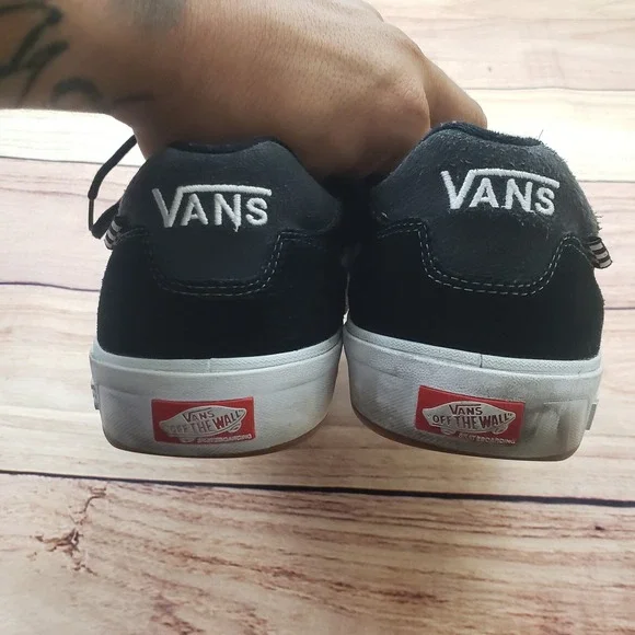 Vans Skateboarding Shoes‎ Mens Size 12 Black White Low Top Suede Canvas PopCush